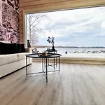 Lakeside Jyvaeskylae Kuusa